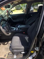 2019 Toyota RAV4 LE - Interior Front Seat Image